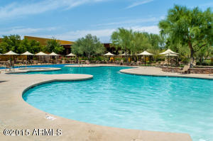 3985 E Robin Ln, Phoenix, AZ 85050 photo 29