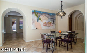 3985 E Robin Ln, Phoenix, AZ 85050 photo 11