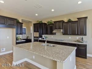 3931 E Cassia Ln, Gilbert, AZ 85298 photo 8