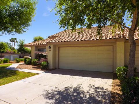 1097 E Chilton Dr, Tempe, AZ 85283 photo 2