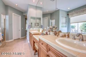 4575 E Desperado Rd, Gilbert, AZ 85297 photo 39