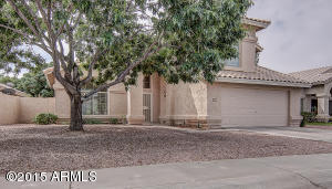 1815 E Aspen Way, Gilbert, AZ 85234 photo 3