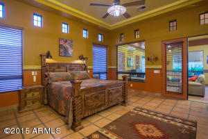 2539 E Vaughn Ct, Gilbert, AZ 85234 photo 30