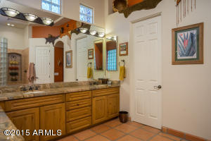 2539 E Vaughn Ct, Gilbert, AZ 85234 photo 28