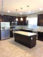 1537 E Goldcrest St, Gilbert, AZ 85297 photo 4