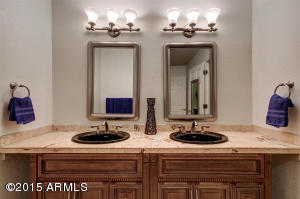 16610 Elgin St, Gilbert, AZ 85295 photo 9