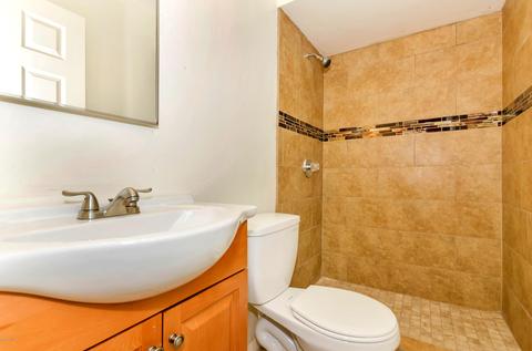 6051 W Earll Dr, Phoenix, AZ 85033 photo 12