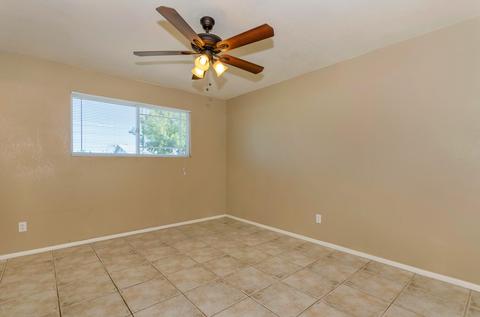 6051 W Earll Dr, Phoenix, AZ 85033 photo 10