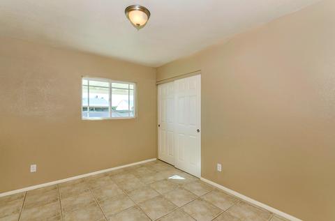 6051 W Earll Dr, Phoenix, AZ 85033 photo 17