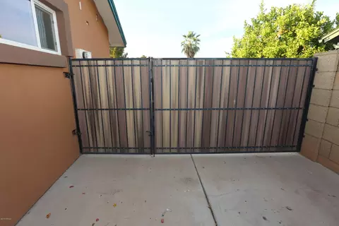 2135 E La Donna Dr, Tempe, AZ 85283 photo 11