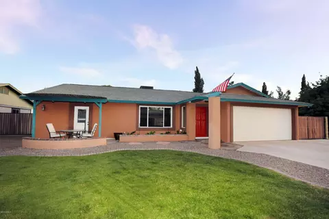 2135 E La Donna Dr, Tempe, AZ 85283 photo 1