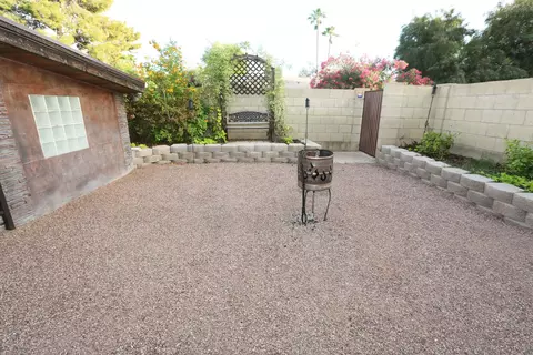 2135 E La Donna Dr, Tempe, AZ 85283 photo 21