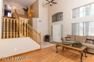 1085 E Baylor Ln, Gilbert, AZ 85296 photo 2