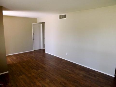 320 E Malibu Dr, Tempe, AZ 85282 photo 4