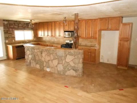4160 W Crocus Dr, Phoenix, AZ 85053 photo 8