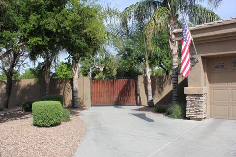 678 E Boston St, Gilbert, AZ 85295 photo 3