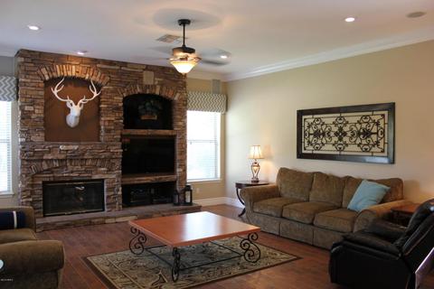678 E Boston St, Gilbert, AZ 85295 photo 8