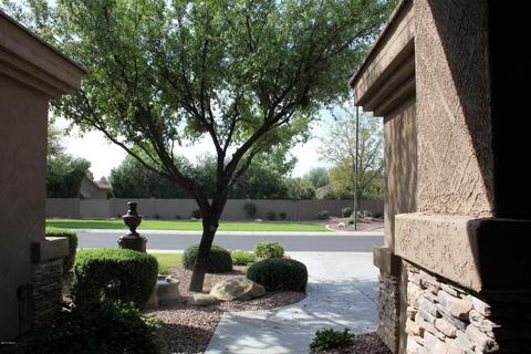 678 E Boston St, Gilbert, AZ 85295 photo 5