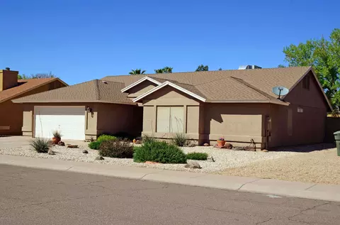 4044 E Taro Ln, Phoenix, AZ 85050 photo 1