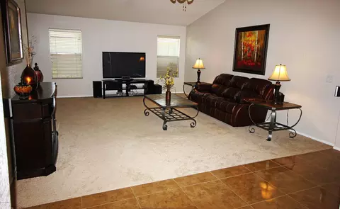 4044 E Taro Ln, Phoenix, AZ 85050 photo 8