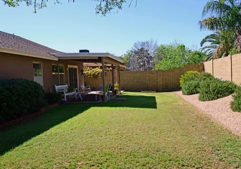 4044 E Taro Ln, Phoenix, AZ 85050 photo 21