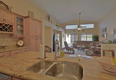 1845 E Smoke Tree Rd, Gilbert, AZ 85296 photo 12