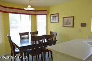 2454 E Orchid Ln, Gilbert, AZ 85296 photo 4
