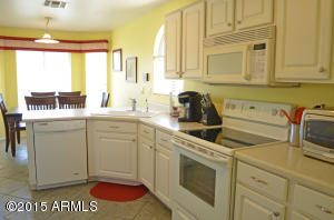 2454 E Orchid Ln, Gilbert, AZ 85296 photo 2
