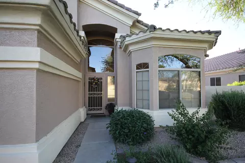 1675 S Marble St, Gilbert, AZ 85295 photo 2