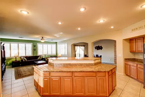 3218 E Devonshire Ct, Gilbert, AZ 85297 photo 14