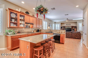 1333 E Arrowhead Trl, Gilbert, AZ 85297 photo 12