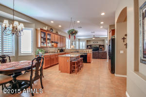 1333 E Arrowhead Trl, Gilbert, AZ 85297 photo 11