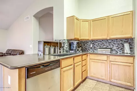 7716 E Dover St, Mesa, AZ 85207 photo 12