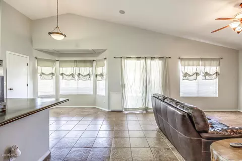 7716 E Dover St, Mesa, AZ 85207 photo 7