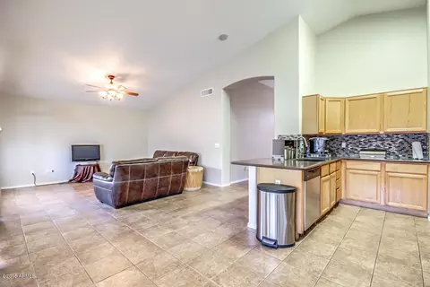 7716 E Dover St, Mesa, AZ 85207 photo 9