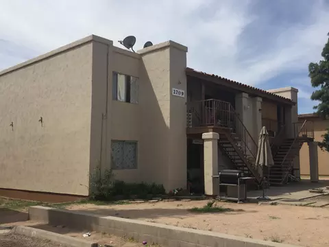 2709 E Beck Ln, Phoenix, AZ 85032 photo 1