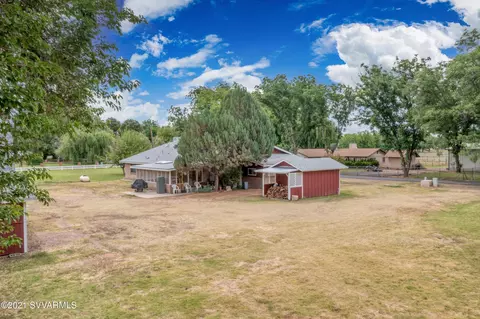 33 E Walker Rd, Camp Verde, AZ 86322 photo 4