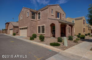 2248 S Buckaroo Trl, Gilbert, AZ 85295 photo 4