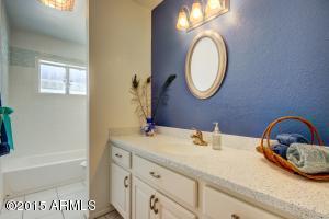 1315 E Canterbury Dr, Phoenix, AZ 85022 photo 29