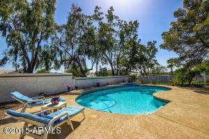 1315 E Canterbury Dr, Phoenix, AZ 85022 photo 1