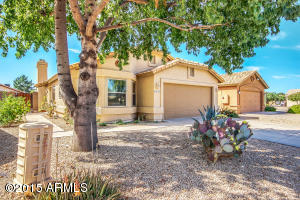 4235 E Siesta Ln, Phoenix, AZ 85050 photo 1