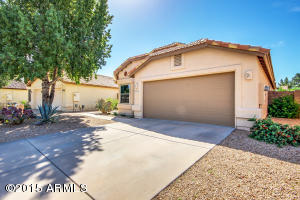 4235 E Siesta Ln, Phoenix, AZ 85050 photo 3