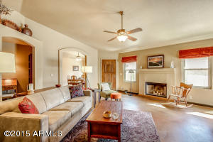 4235 E Siesta Ln, Phoenix, AZ 85050 photo 5