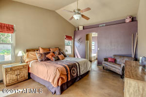 4235 E Siesta Ln, Phoenix, AZ 85050 photo 13
