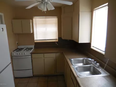 2715 E Fairmount Ave, Phoenix, AZ 85016 photo 6