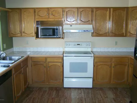 2028 E Diamond Dr, Tempe, AZ 85283 photo 5