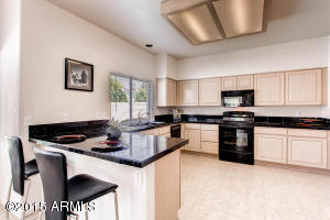 1654 E Glenhaven Dr, Phoenix, AZ 85048 photo 7