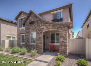 886 S Brewer Dr, Gilbert, AZ 85296 photo 2
