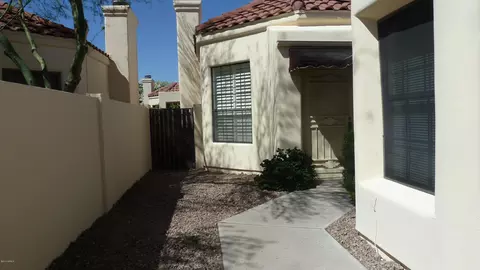 2172 E Bishop Dr, Tempe, AZ 85282 photo 4