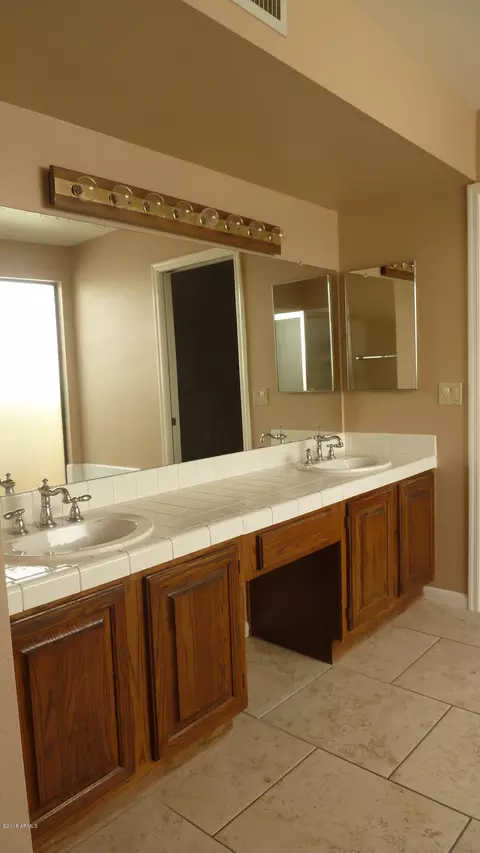 2172 E Bishop Dr, Tempe, AZ 85282 photo 30
